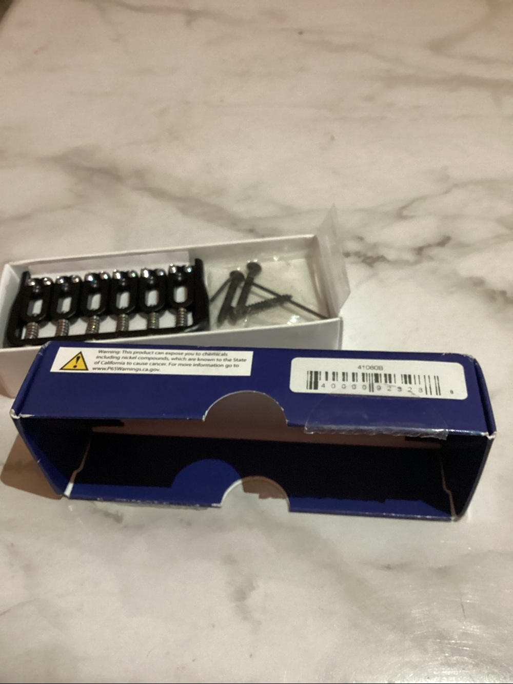 6-String Fixed Bridge - Black - Picture 3 of 3
